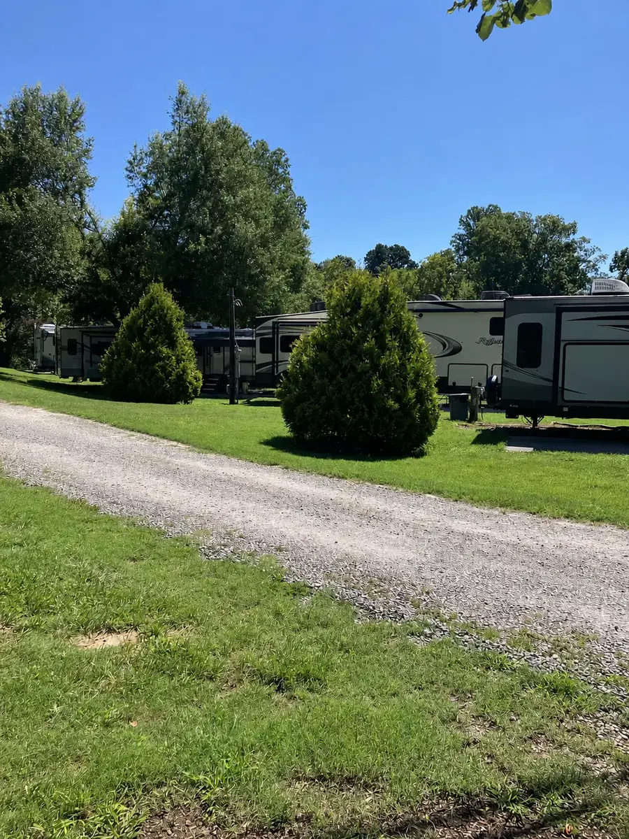 Shaded RV sites at Indian Heritage RV Park